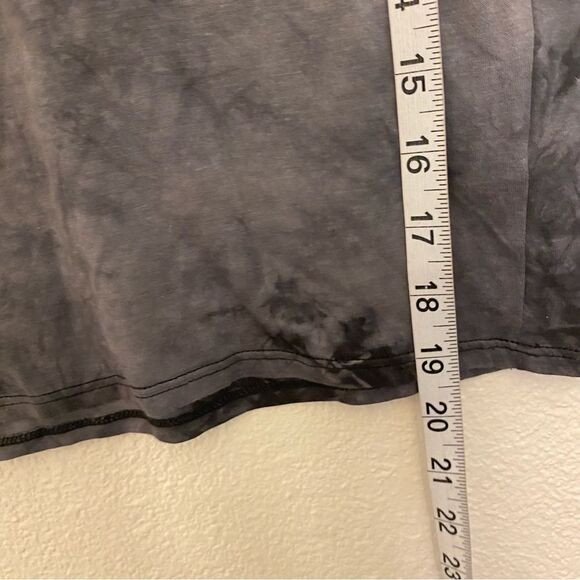 Zummiez Empyre Yohanna Skeleton hand graphic witchy Tie Dye Crop T-Shirt goth -M - Picture 7 of 8